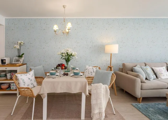 Veronikapartman - Brand New & Cozy - With Underground Garage *